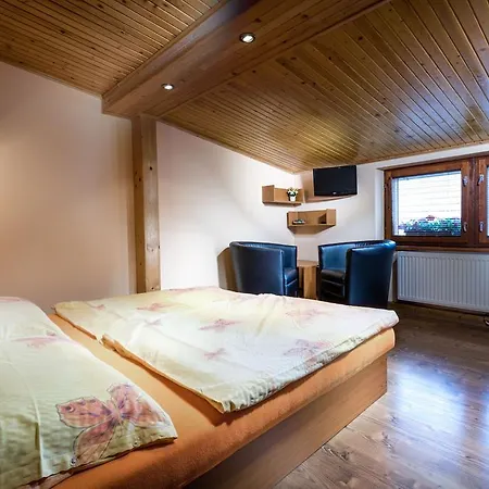 Maria Kicakova Tatry Mks * Štrba